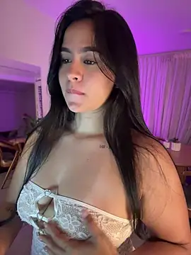 KattyPortman online show from March 13, 2026, 1:01 am