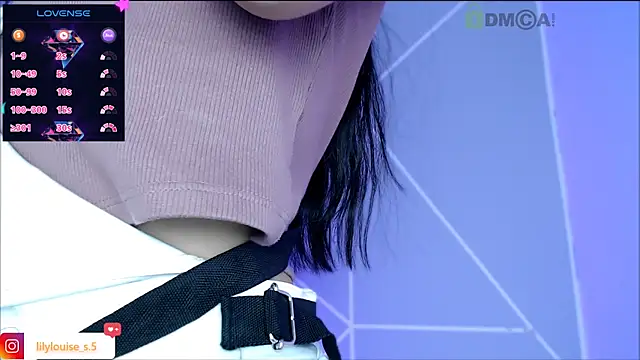 lilylouisee online show from February 20, 2026, 6:52 pm