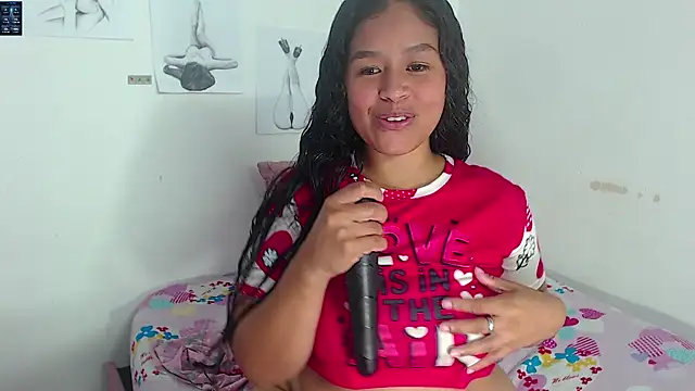 Snapshot of Hazel_donna chatting on November 22, 2025, 7:07 am Hazel donna online show from November 22, 2025, 7:07 am