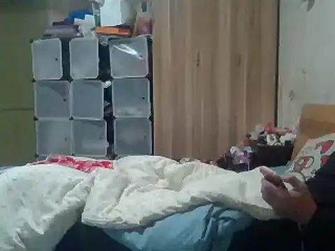 Snapshot of Beijing2000 chatting on December 11, 2024, 12:12 am Beijing2000 online show from December 11, 2024, 12:12 am