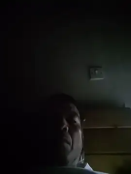 Snapshot of Beijing2000 chatting on October 13, 2025, 8:09 pm Beijing2000 online show from October 13, 2025, 8:09 pm