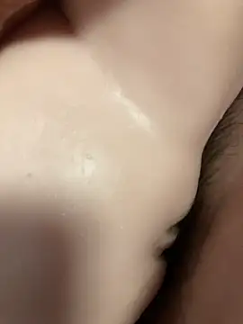 Snapshot of Beijing2000 chatting on October 21, 2025, 2:01 am Beijing2000 online show from October 21, 2025, 2:01 am