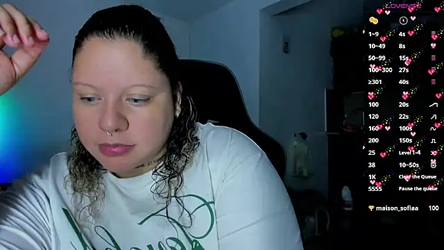 mariana maze online show from February 10, 2025, 6:53 am