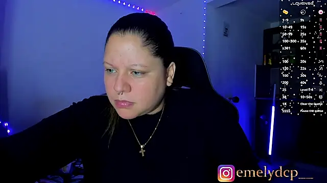 Snapshot of mariana_maze chatting on May 3, 2026, 3:12 am mariana maze online show from May 3, 2026, 3:12 am
