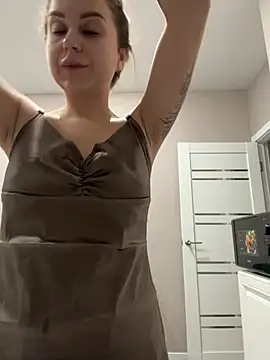 Snapshot of ellie_ssexy chatting on December 18, 2024, 4:42 am ellie ssexy online show from December 18, 2024, 4:42 am