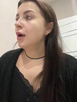 Snapshot of ellie_ssexy chatting on January 4, 2025, 4:44 am ellie ssexy online show from January 4, 2025, 4:44 am