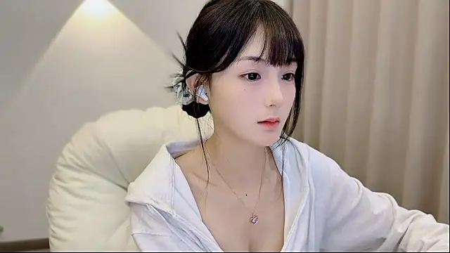 SHUIshui  online show from September 22, 2025, 1:24 pm