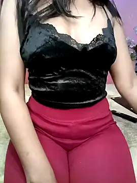 Snapshot of yourkajal chatting on December 4, 2024, 6:33 am yourkajal online show from December 4, 2024, 6:33 am