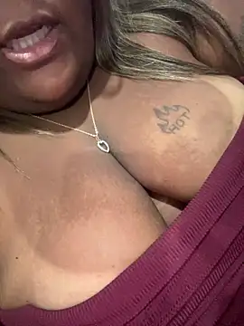 Snapshot of MedusaHot69 chatting on March 11, 2026, 4:40 am MedusaHot69 online show from March 11, 2026, 4:40 am