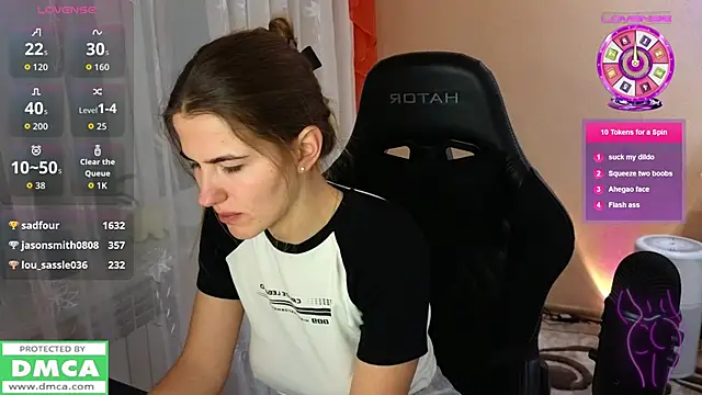 mag1c eyes1 online show from November 9, 2025, 8:07 pm