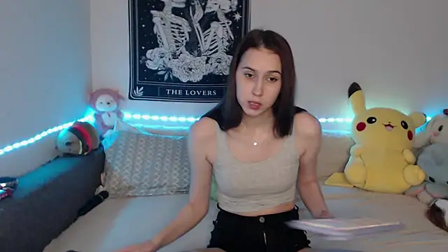 Snapshot of ArmiEri chatting on January 11, 2025, 9:36 pm ArmiEri online show from January 11, 2025, 9:36 pm