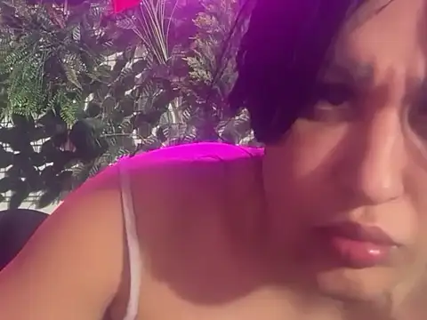 Snapshot of BareSlut6666LA chatting on November 4, 2025, 7:02 pm BareSlut6666LA online show from November 4, 2025, 7:02 pm