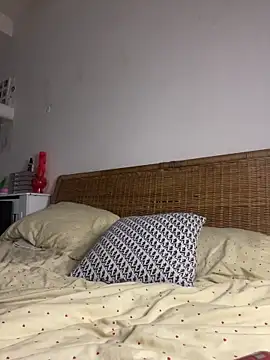 chunliklk online show from February 5, 2026, 4:00 pm