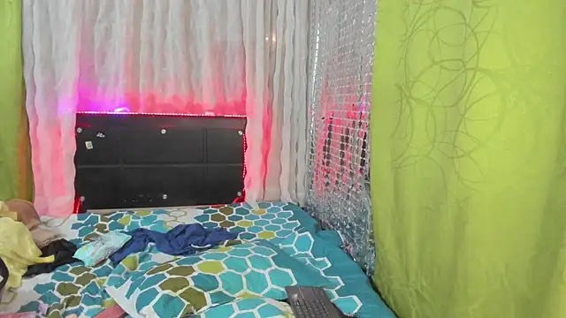 Megan Miles02 online show from February 14, 2025, 6:23 am