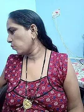 reemacouple007 online show from November 1, 2025, 7:54 am