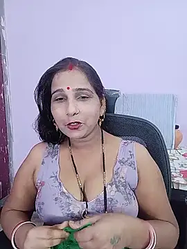 Snapshot of reemacouple007 chatting on May 31, 2026, 7:26 am reemacouple007 online show from May 31, 2026, 7:26 am