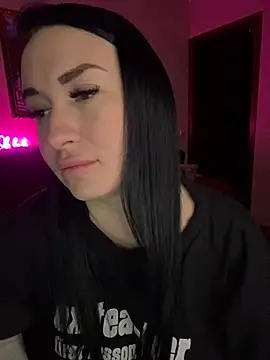 Snapshot of Roxana_Bell chatting on February 14, 2025, 8:26 pm Roxana Bell online show from February 14, 2025, 8:26 pm