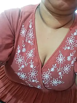 Ravina patil1 online show from June 25, 2026, 5:56 am