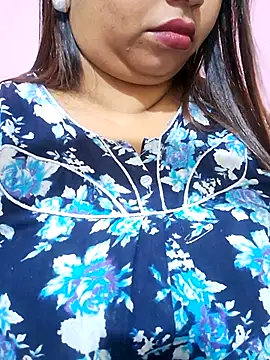 Ravina patil1 online show from July 28, 2026, 12:48 pm