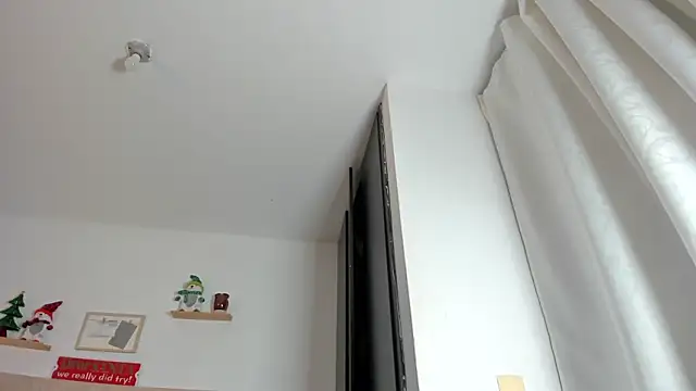 Snapshot of Avaline_Blancx chatting on December 20, 2024, 11:47 pm Avaline Blancx online show from December 20, 2024, 11:47 pm