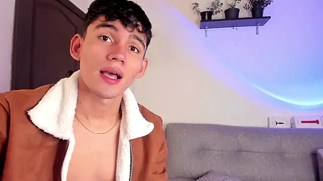 Snapshot of EstebanPerez_ chatting on January 29, 2025, 1:07 pm EstebanPerez online show from January 29, 2025, 1:07 pm