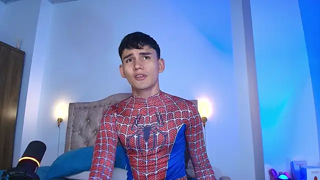 Snapshot of EstebanPerez_ chatting on September 30, 2025, 1:16 pm EstebanPerez online show from September 30, 2025, 1:16 pm
