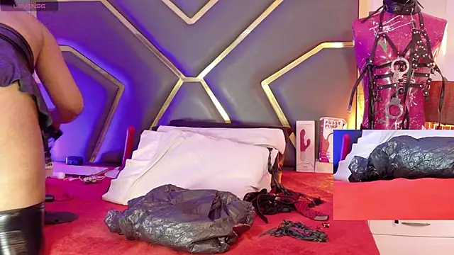 Scarlettt Ass online show from April 4, 2026, 12:24 pm