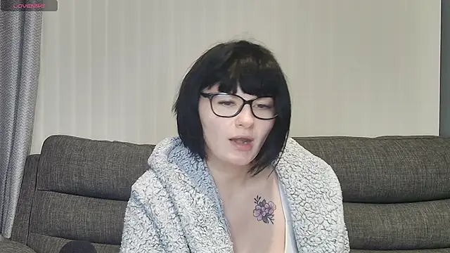 Snapshot of SquirtingIrishShannon chatting on February 25, 2025, 9:57 pm SquirtingIrishShannon online show from February 25, 2025, 9:57 pm