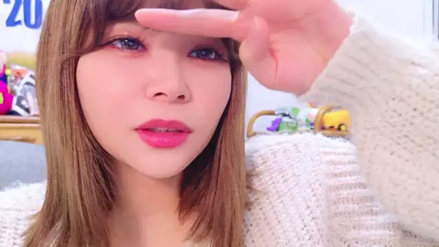 Megu Melon online show from December 18, 2024, 12:29 pm