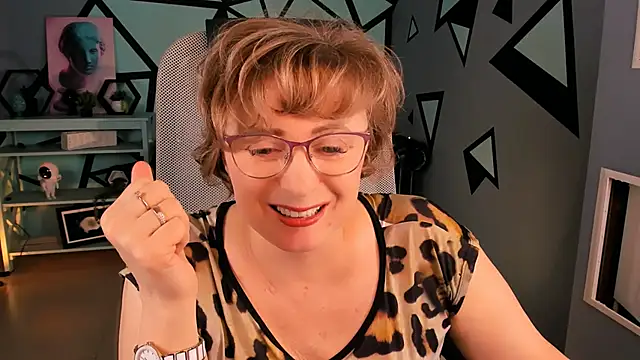 sugar vivien online show from November 19, 2025, 1:22 pm