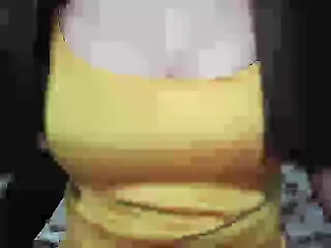 Snapshot of YourGoldenGirl chatting on February 2, 2025, 10:57 am YourGoldenGirl online show from February 2, 2025, 10:57 am