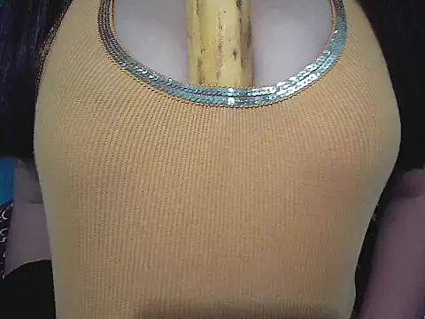 Snapshot of YourGoldenGirl chatting on September 28, 2025, 6:46 pm YourGoldenGirl online show from September 28, 2025, 6:46 pm