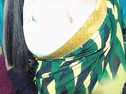 Snapshot of YourGoldenGirl chatting on June 21, 2026, 5:59 pm YourGoldenGirl online show from June 21, 2026, 5:59 pm