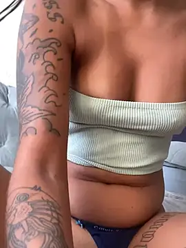 poliannaxx online show from January 19, 2025, 9:13 pm