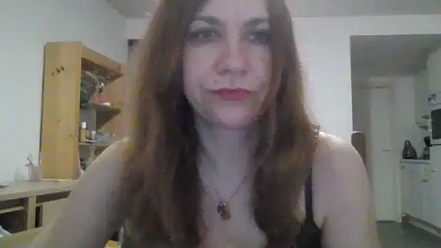 Snapshot of JasmineGlamour chatting on February 18, 2026, 4:52 am JasmineGlamour online show from February 18, 2026, 4:52 am