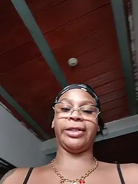 Snapshot of Melanie_candy_ chatting on July 23, 2026, 9:35 pm Melanie candy online show from July 23, 2026, 9:35 pm