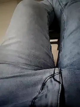 SplitPrestige19 online show from November 20, 2025, 11:32 am