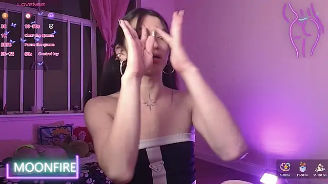 Snapshot of moonfiredancer chatting on February 11, 2025, 2:46 am moonfiredancer online show from February 11, 2025, 2:46 am