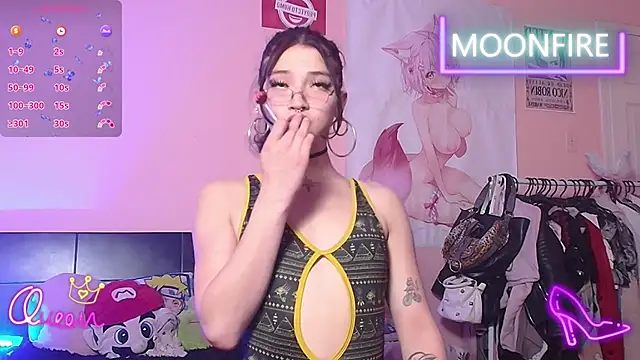 Snapshot of moonfiredancer chatting on December 21, 2025, 2:41 am moonfiredancer online show from December 21, 2025, 2:41 am