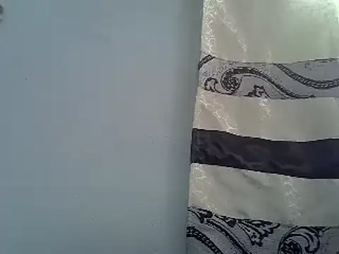 Snapshot of ElianeHot chatting on January 13, 2025, 8:37 am ElianeHot online show from January 13, 2025, 8:37 am