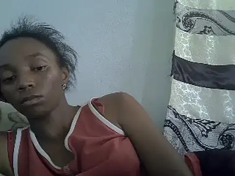 Snapshot of ElianeHot chatting on January 13, 2025, 11:52 am ElianeHot online show from January 13, 2025, 11:52 am