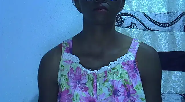 Snapshot of ElianeHot chatting on February 5, 2025, 3:20 pm ElianeHot online show from February 5, 2025, 3:20 pm