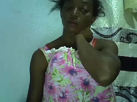 Snapshot of ElianeHot chatting on February 6, 2025, 2:33 am ElianeHot online show from February 6, 2025, 2:33 am