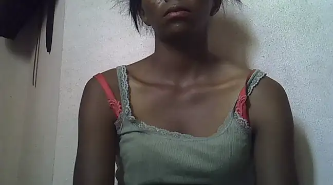 Snapshot of ElianeHot chatting on March 5, 2025, 9:05 am ElianeHot online show from March 5, 2025, 9:05 am