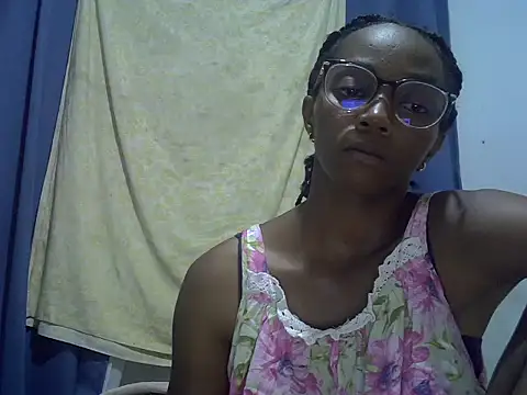 ElianeHot online show from March 16, 2026, 8:02 pm