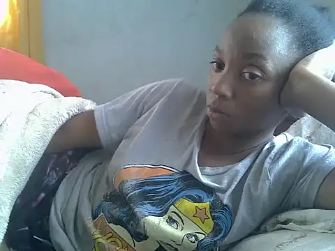 ElianeHot online show from July 9, 2026, 8:51 am