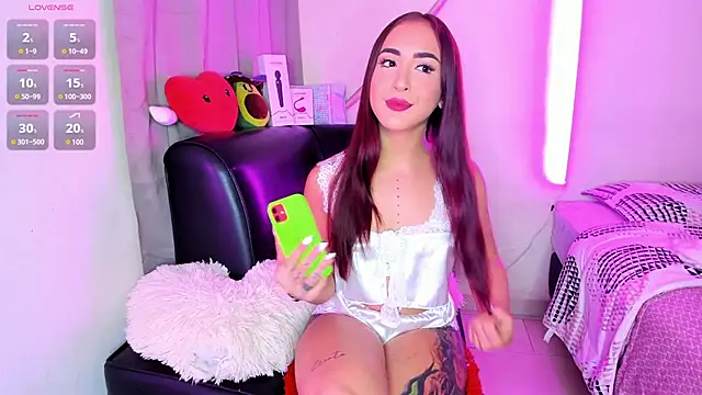 Snapshot of Gothic_slut-without_limit chatting on February 28, 2025, 3:04 am Gothic slut-without limit online show from February 28, 2025, 3:04 am