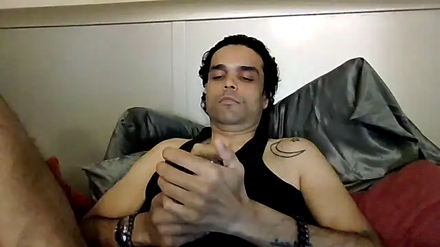 GForceSavage online show from November 8, 2025, 2:39 pm