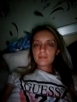 SophyGirl online show from October 9, 2025, 7:45 pm