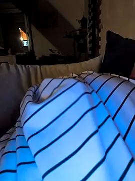 poussychats online show from October 29, 2025, 8:43 pm